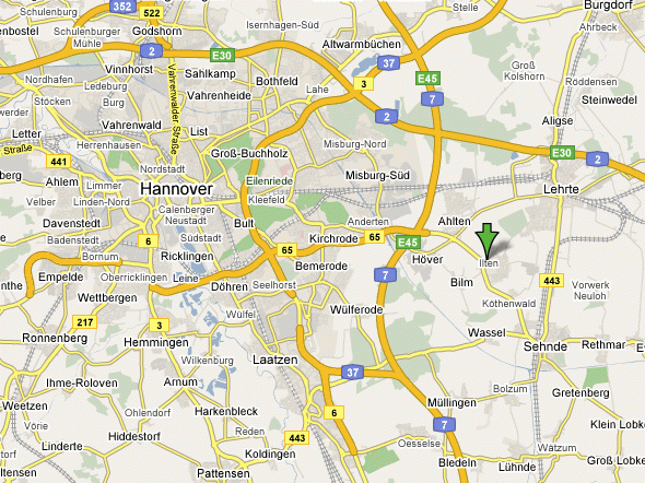Eine detaillierte Stadtkarte von Hannover, die Straßen, Bezirke und Hauptverkehrsadern zeigt.